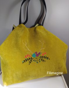 sac cabas en velours brodé avec double fermeture sécurisée