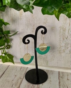 boucles d'oreilles stylisées cuir et Gold filled