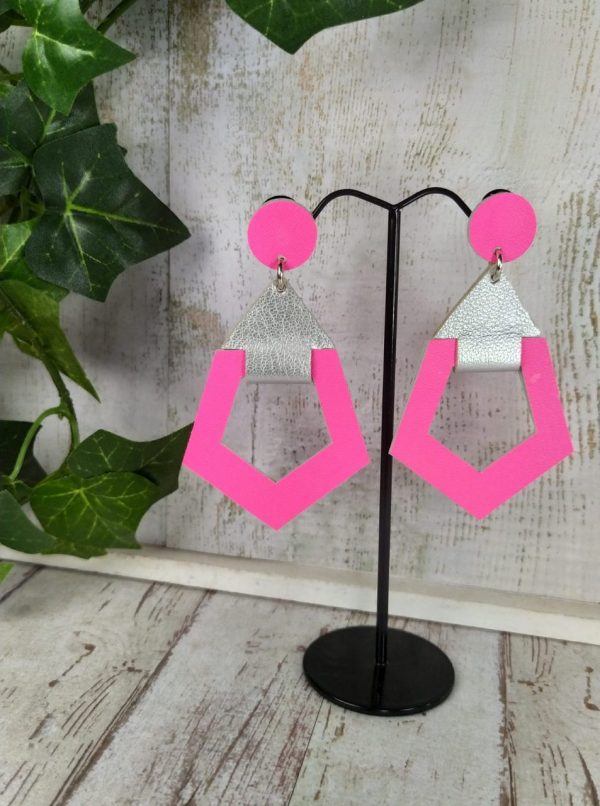 boucles d'oreilles en cuir bicolore rose fluo et argenté