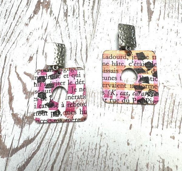 boucles clips papier peint à la main