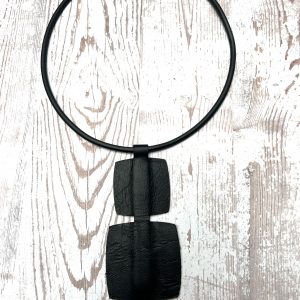 Collier contemporain