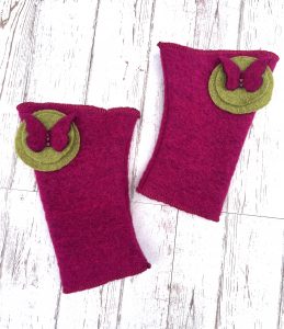 Mitaines en laine bouillie