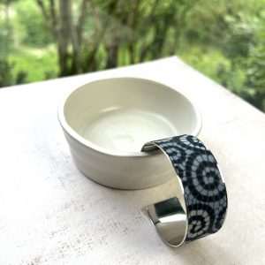 bracelet tissu enduit