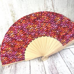 éventail en tissu de créateur