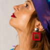 boucles d'oreilles contemporaines