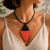 Collier contemporain