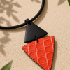 Collier contemporain